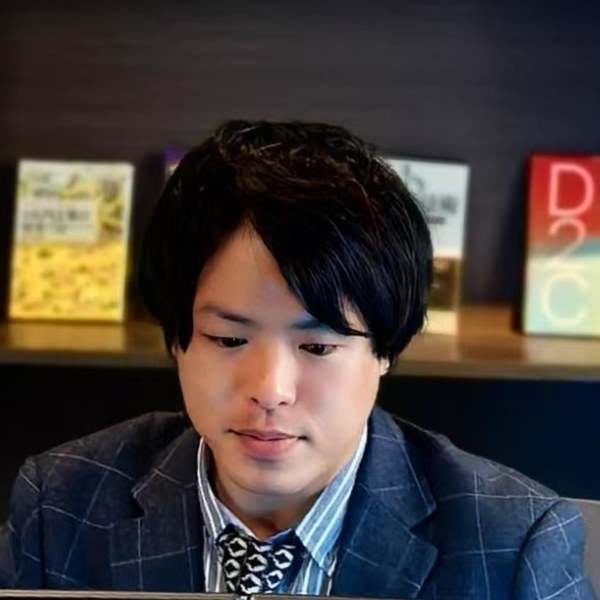 株式会社ロボットワークス 代表 吉川真人